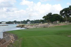 Casa De Campo (Teeth Of The Dog) 16th Back